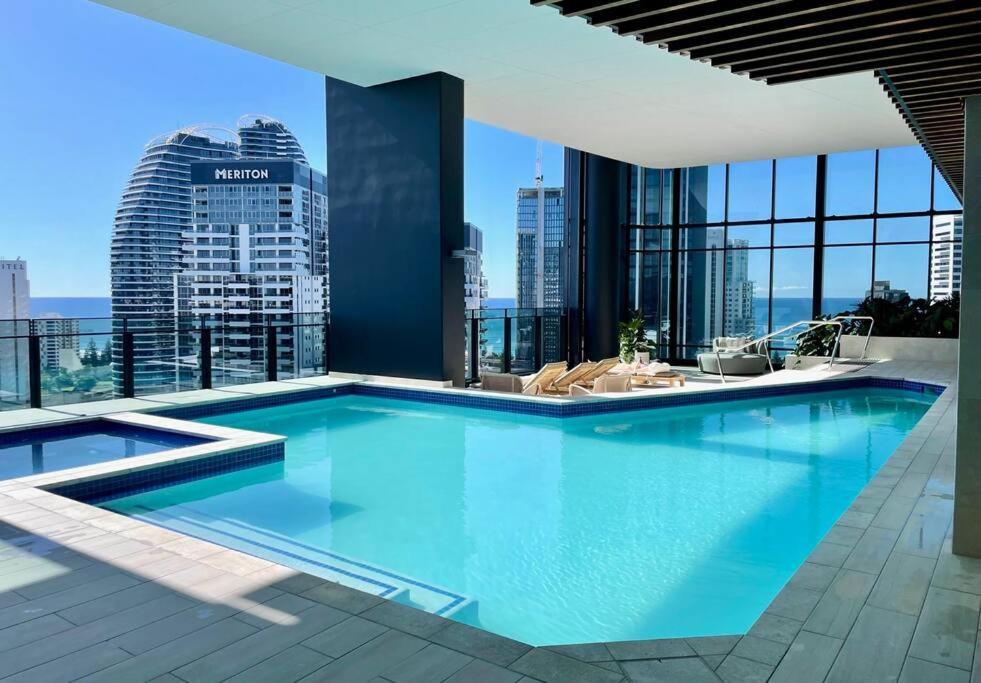 Апартаменти New Impressive 180° River View 1 Bed Apt With Pool 47F Голд-Кост Екстер'єр фото